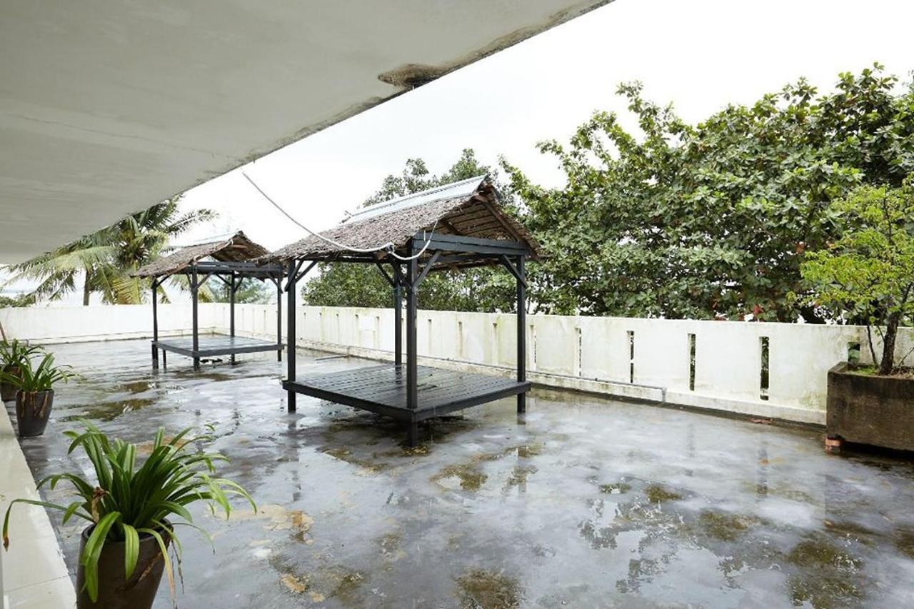 5500m² Studio-, 1 eigene Kampung Sungai Karang Exterior foto