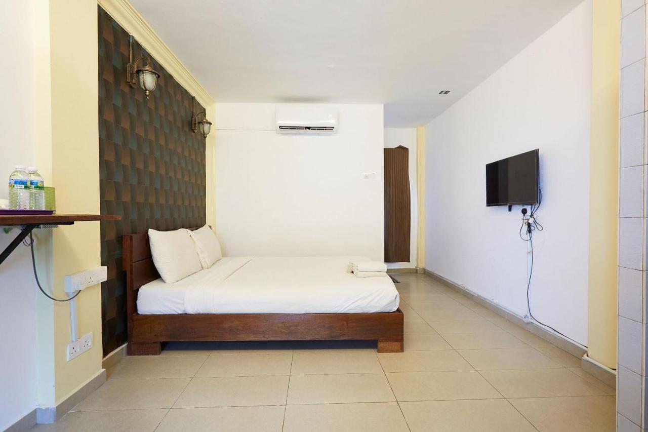 5500m² Studio-, 1 eigene Kampung Sungai Karang Exterior foto